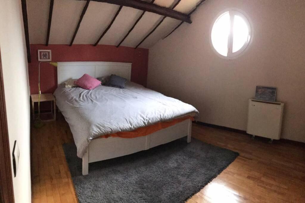 Ferienwohnung Apartamento En Pleno Centro Catedral Oviédo Exterior foto