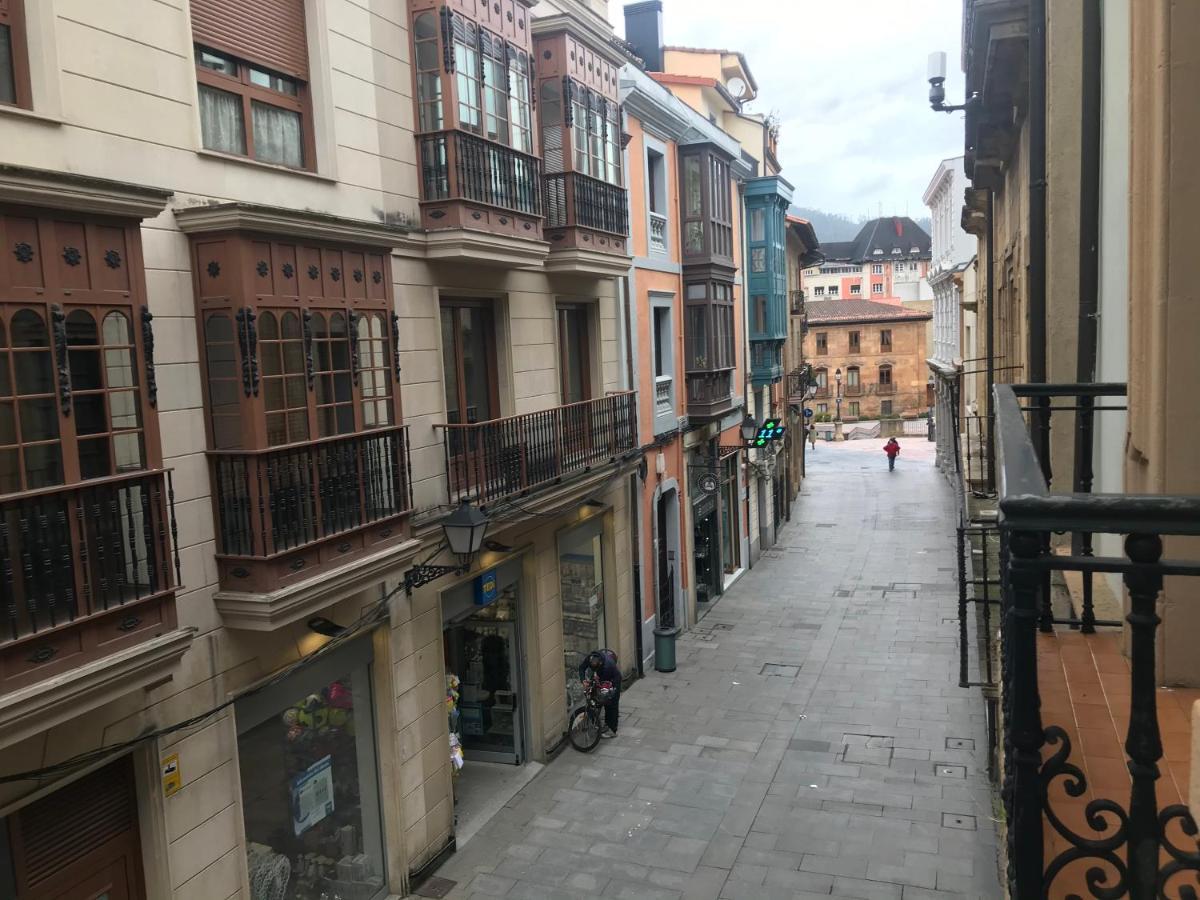 Ferienwohnung Apartamento En Pleno Centro Catedral Oviédo Exterior foto
